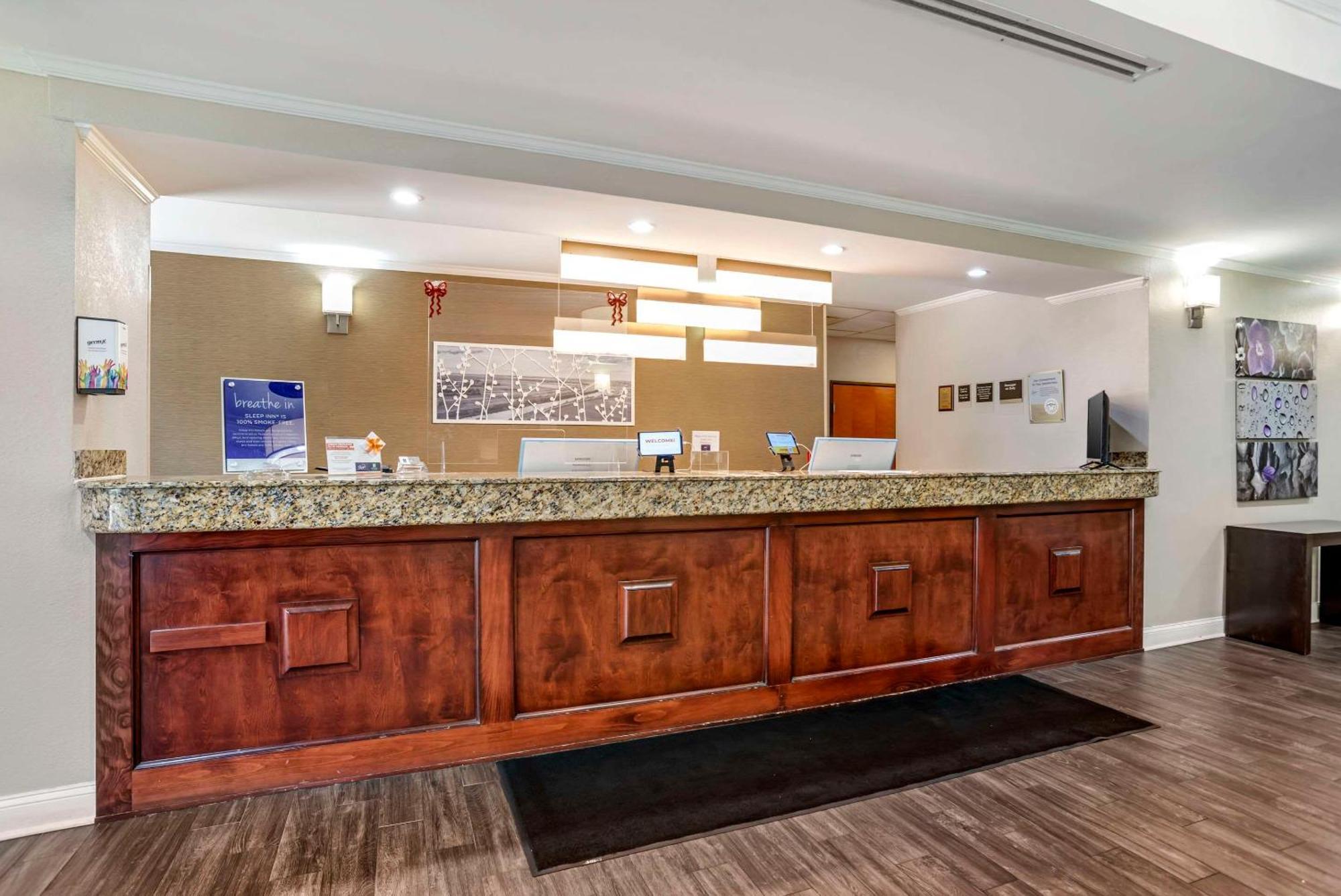 Sleep Inn & Suites Montgomery East I-85 Bagian luar foto